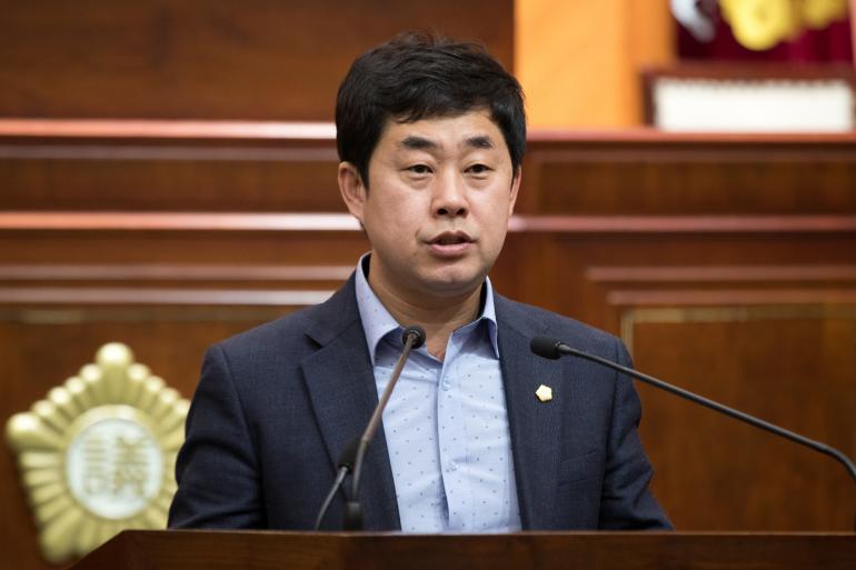 (속보) 군산시의회, 장자도 발전소 부지 환원 건의문 채택