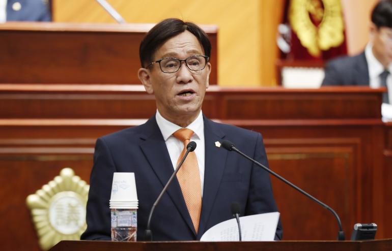 김중신 군산시의원, 일자리 만들어 ‘노인 4고통’ 없애자 주장