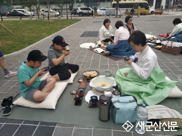 ‘깊고 은은한 차(茶의) 향기’