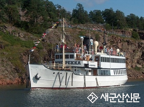군산내항에 ‘증기여행선’ 띄우자
