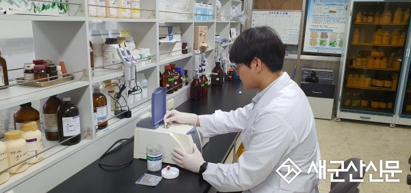 군산시, 축산농가 퇴비부숙도 검사 지원 