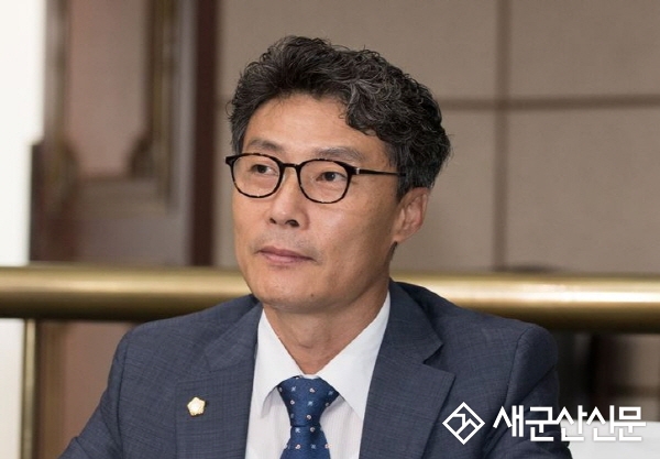 (지방의원에게 듣는다) 군산시의회 김경식 의원