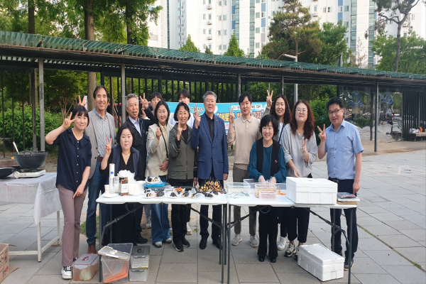 (톡톡 군산) “얘들아 저녁 먹자” 청소년 사랑의 밥차