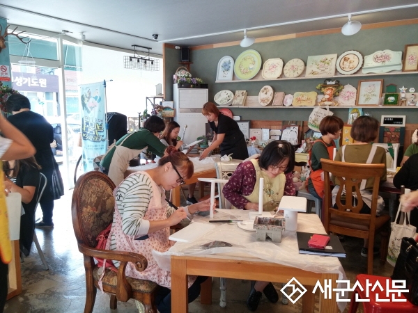 군산시, 지역 특화 ‘찾아가는 행복학습센터’ 개강 