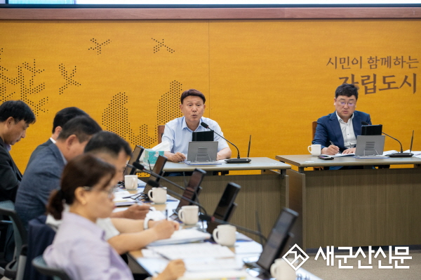 강임준 시장 “은파호수공원 악취 등 해결책 마련”