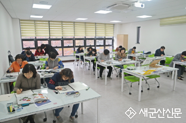 군산시평생학습관 정규 3기 프로그램 수강생 모집
