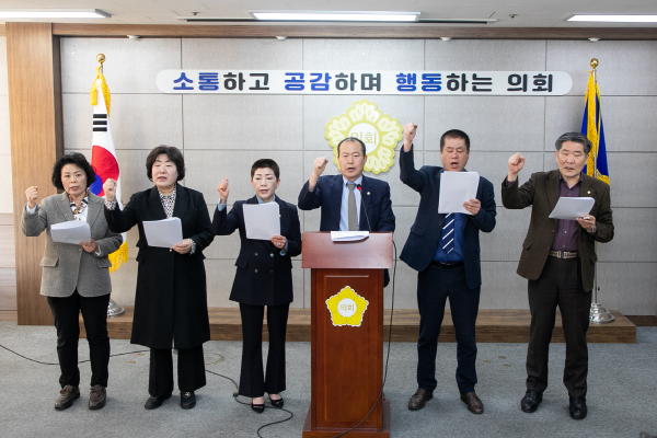 (특집) 군산시의회, 지역 정치의 중심에 섰다