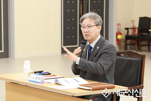 국립군산대, 엄기욱 총장 직무대리 체계 시작
