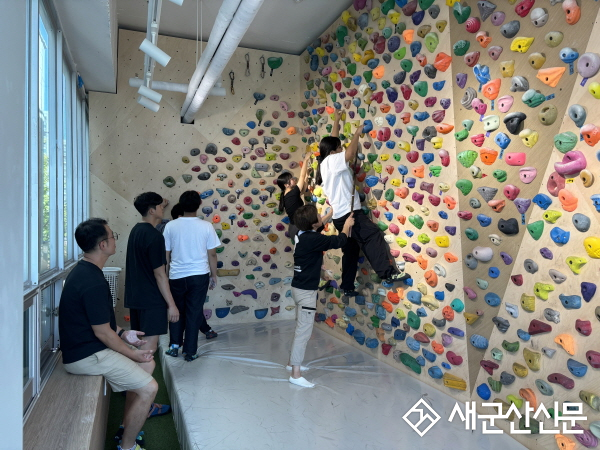(독자 기고) 느리지만 꿈을 찾아가는 민지의 성장 이야기