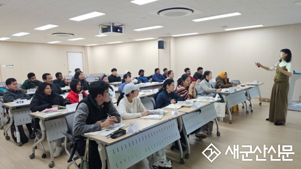 군산시 사회통합프로그램 ‘관심’... 외국인 주민‘장기정착’청신호