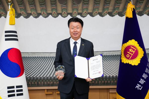 김동구 의원, 「2026 지방의정대상」 최우수상 수상