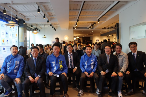 김동구 전북도의원 예비후보, 선거사무소 성황리에 개소