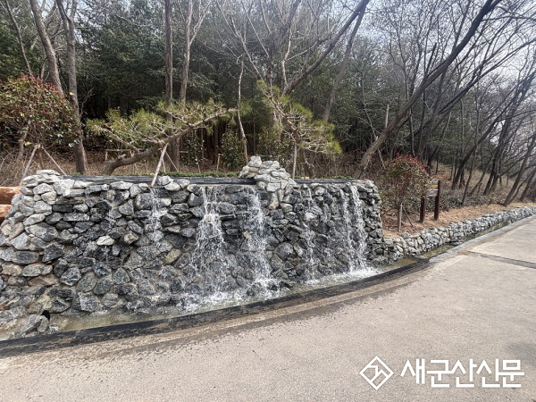 군산시, 월명공원 산책로 경관개선사업 완료