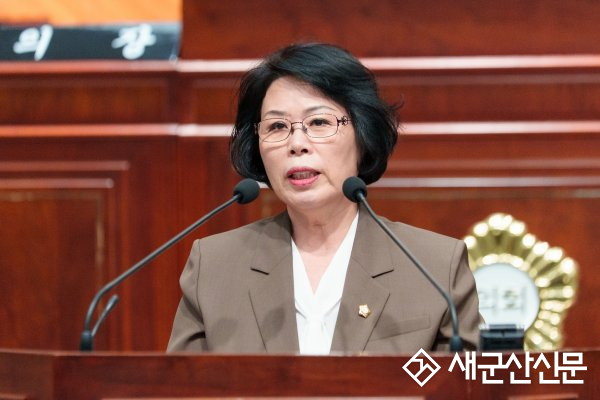 (톡톡 군산) 김영란 시의원, 노인일자리 시니어클럽 시설개선 요구