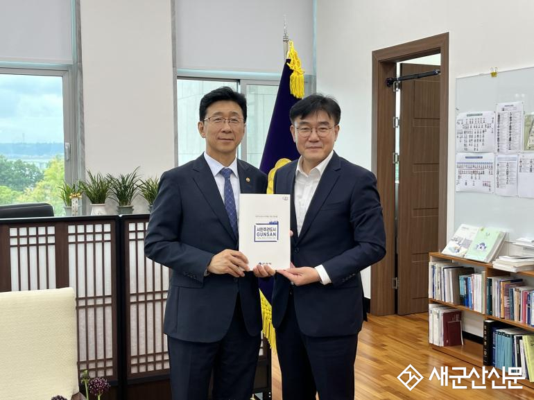 김재준 군산시장, 국회 찾아 2027년 국가예산 확보 총력