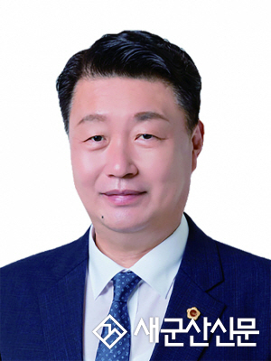 (도의회 건의안) 김동구 도의원, 새만금 남북 3축 도로 조기 건설 예타 면제 촉구