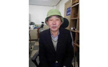 (새군산이 만난 사람) 청암문학상 수상 김정수 시인