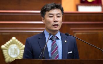 김경식 시의원, ‘군산형 일자리 창출 촉구’ 건의문