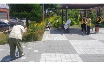 한들고 3학년, 장수사진 촬영 봉사