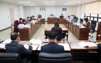 군산시의회 예산결산특별위원회 2024년도 본예산 심의 돌입