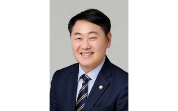 김관영 도지사, 광역단체장 직무수행평가 2위