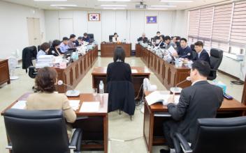 산시의회 행정복지위원회, 문화관광국 2개과 행정사무감사 이모저모(3일차)