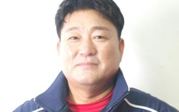 (새군산이 만난 사람) 야구에 살고 야구에 죽는 ‘트럭커 야구단’ 강윤모 감독