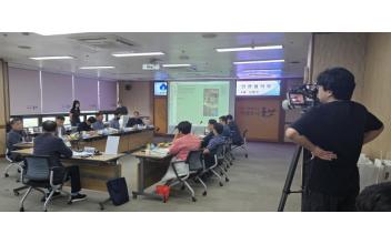 (속보-뉴스초점) 시민문회회관 소통협력사업, 수의계약·급여 문제 ‘논란’