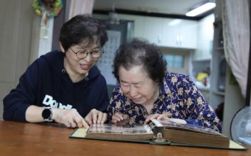 군산종합사회복지관, 취약노인보호사업공모전 사진분야 보건복지부장관상 수상