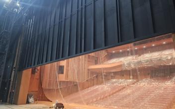 군산예술의전당 대공연장 방화막 전면 교체… 시민 안전 강화